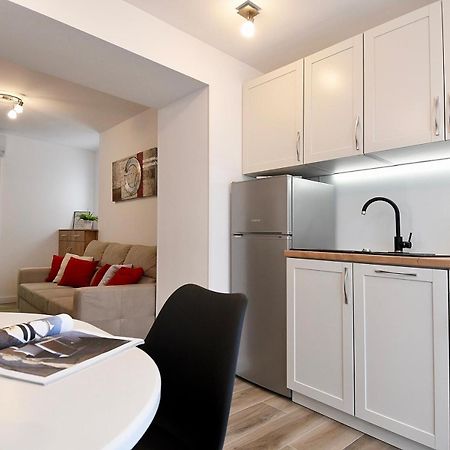 דוברובניק Jacuzzi Apartment Minnie מראה חיצוני תמונה